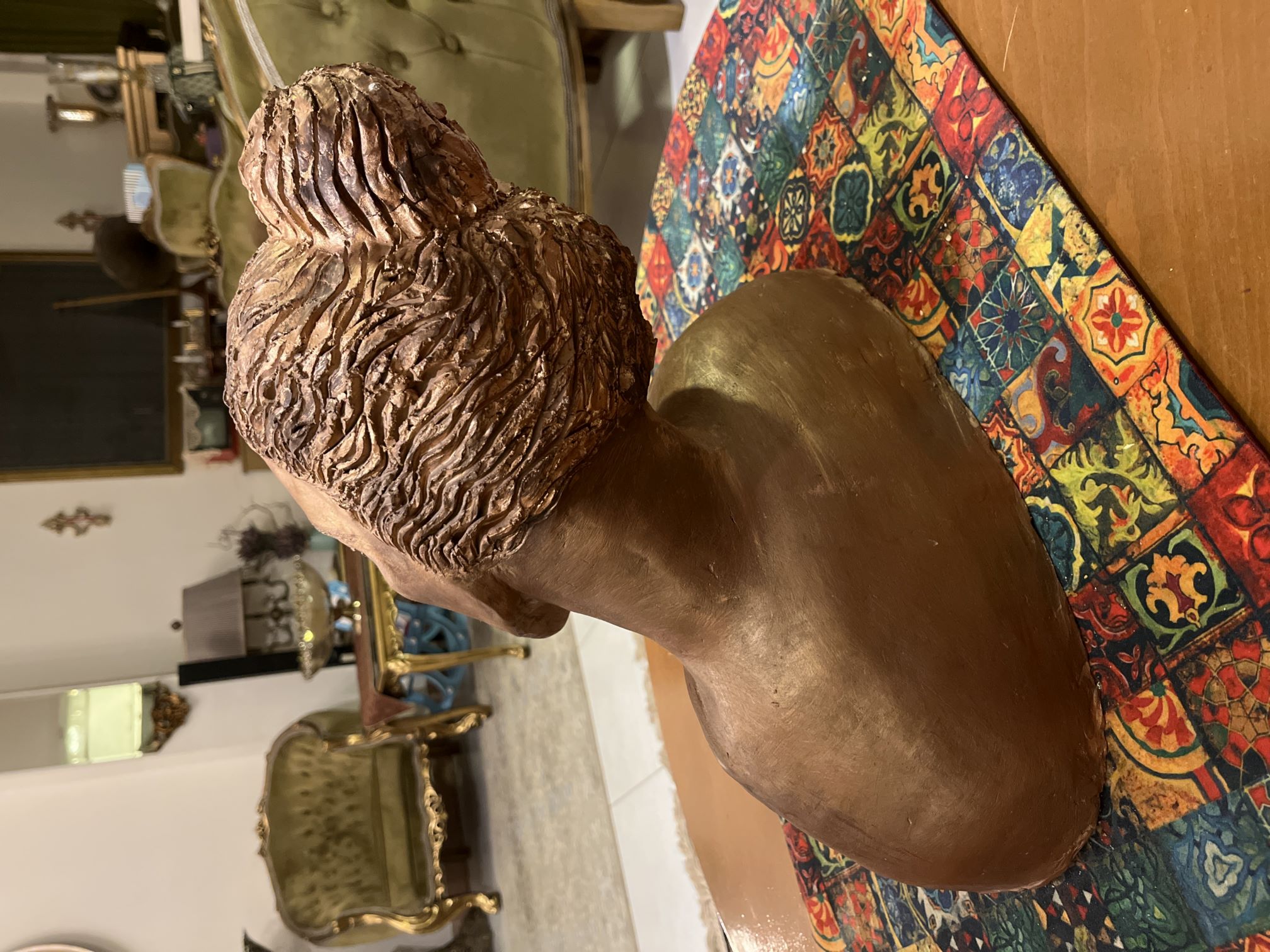 مجسمه دستساز سفالی